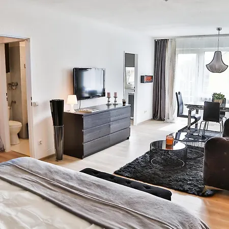 Schickes Mit Parkplatz, 10 Min Zum Flughafen Apartment Hattersheim am Main