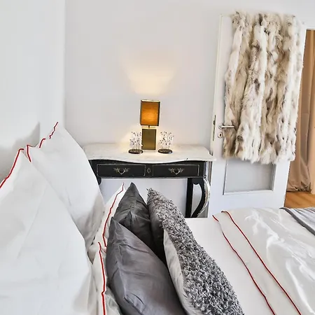 Apartment Schickes Mit Parkplatz, 10 Min Zum Flughafen Hattersheim am Main